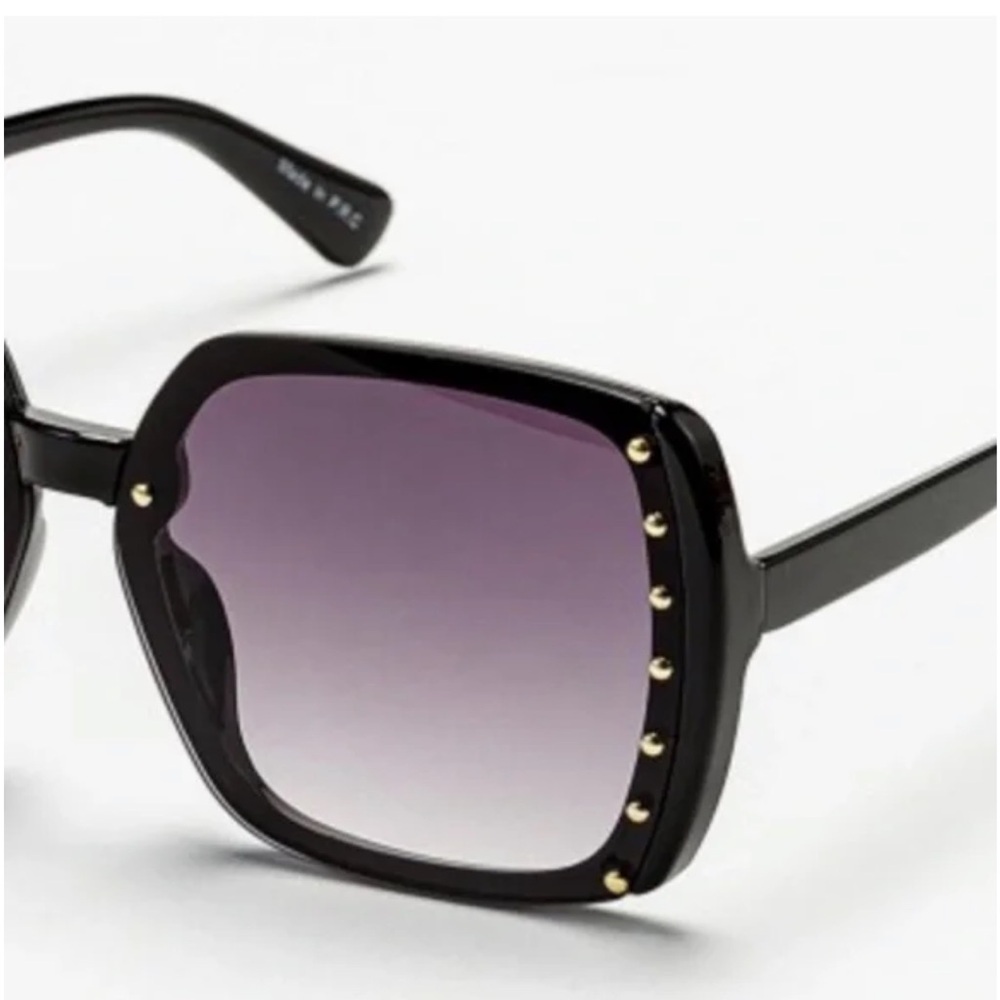 Black Oversized Studded Sunglasses - Picture 2 of 3